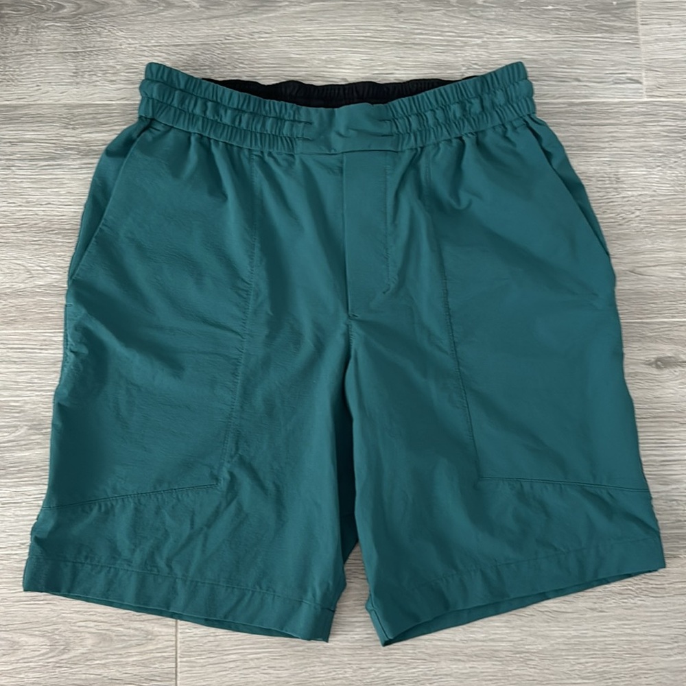 Lululemon Bowline Shorts 7”